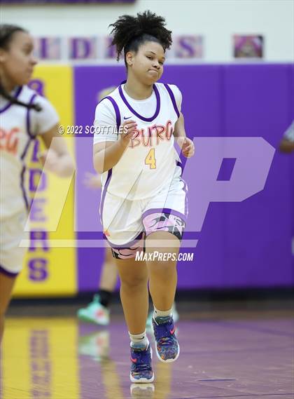 Thumbnail 2 in Franklin Heights vs Reynoldsburg (OHSAA D1 Sectional Final) photogallery.