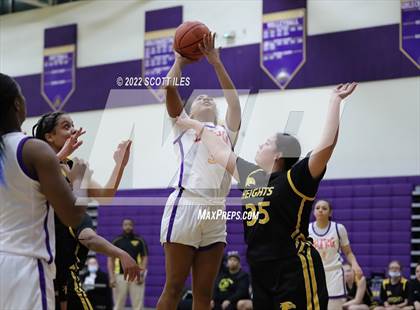 Thumbnail 1 in Franklin Heights vs Reynoldsburg (OHSAA D1 Sectional Final) photogallery.