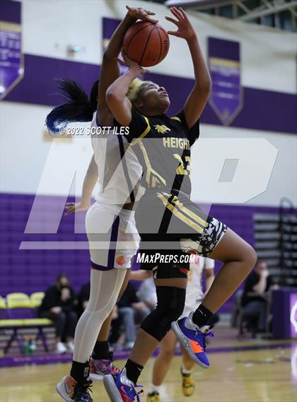 Thumbnail 3 in Franklin Heights vs Reynoldsburg (OHSAA D1 Sectional Final) photogallery.