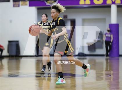 Thumbnail 3 in Franklin Heights vs Reynoldsburg (OHSAA D1 Sectional Final) photogallery.