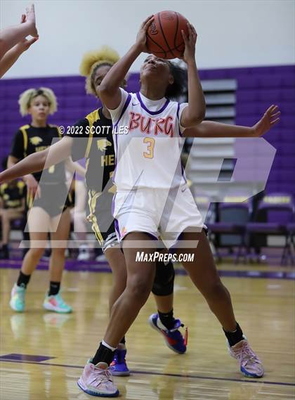 Thumbnail 1 in Franklin Heights vs Reynoldsburg (OHSAA D1 Sectional Final) photogallery.