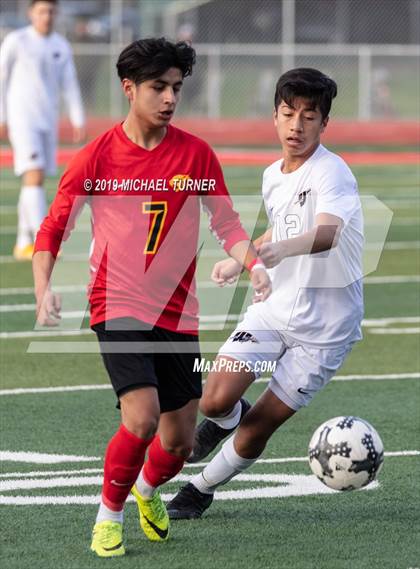 Thumbnail 2 in Ygnacio Valley @ Chico (CIF Northern Regional Final) photogallery.