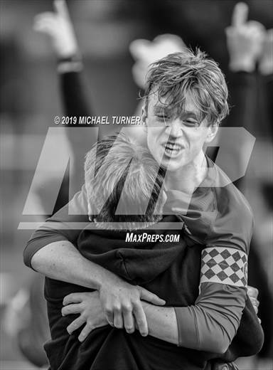 null - Photo 01