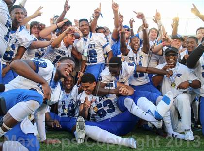 Thumbnail 3 in Clearwater Central Catholic vs. Trinity Christian (FHSAA 3A Final)  photogallery.