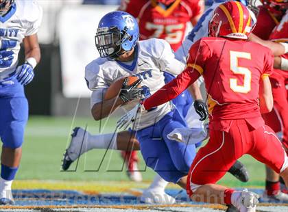 Thumbnail 1 in Clearwater Central Catholic vs. Trinity Christian (FHSAA 3A Final)  photogallery.