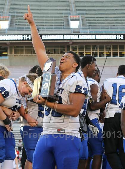 Thumbnail 3 in Clearwater Central Catholic vs. Trinity Christian (FHSAA 3A Final)  photogallery.