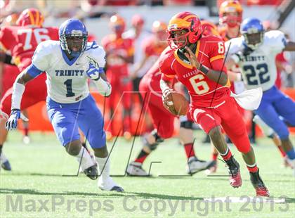 Thumbnail 2 in Clearwater Central Catholic vs. Trinity Christian (FHSAA 3A Final)  photogallery.