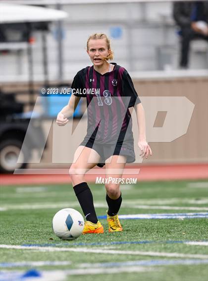 Thumbnail 2 in Round Rock vs Taft (UIL 6A Region 4 Semifinals) photogallery.