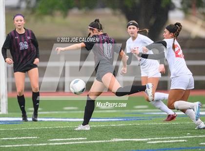 Thumbnail 1 in Round Rock vs Taft (UIL 6A Region 4 Semifinals) photogallery.