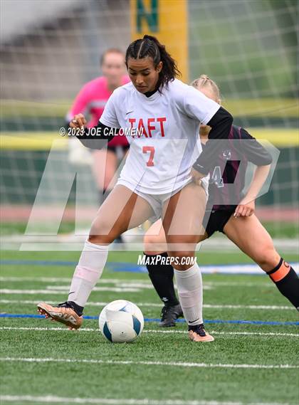 Thumbnail 1 in Round Rock vs Taft (UIL 6A Region 4 Semifinals) photogallery.