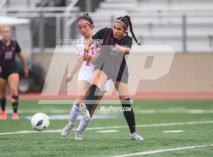 Thumbnail 2 in Round Rock vs Taft (UIL 6A Region 4 Semifinals) photogallery.