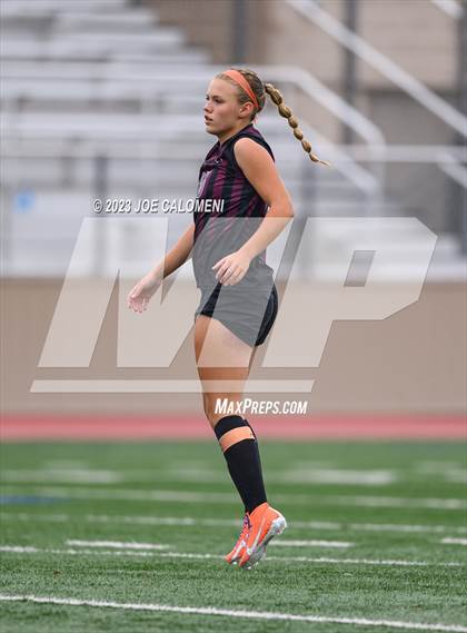 Thumbnail 3 in Round Rock vs Taft (UIL 6A Region 4 Semifinals) photogallery.