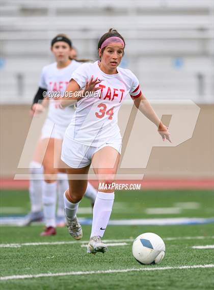 Thumbnail 1 in Round Rock vs Taft (UIL 6A Region 4 Semifinals) photogallery.