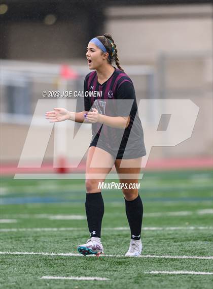 Thumbnail 1 in Round Rock vs Taft (UIL 6A Region 4 Semifinals) photogallery.