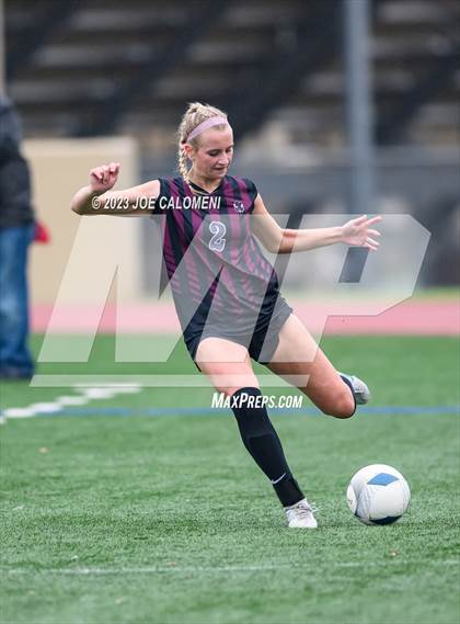 Thumbnail 3 in Round Rock vs Taft (UIL 6A Region 4 Semifinals) photogallery.