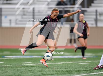 Thumbnail 2 in Round Rock vs Taft (UIL 6A Region 4 Semifinals) photogallery.