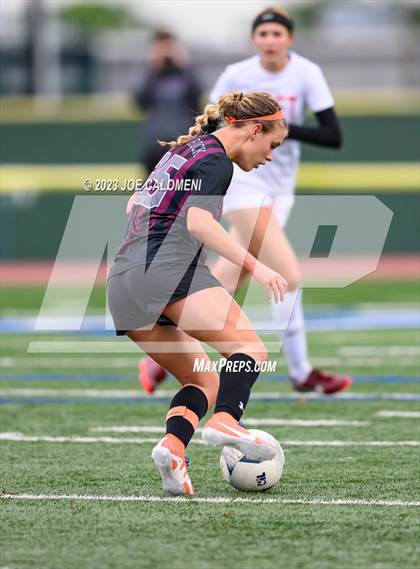 Thumbnail 2 in Round Rock vs Taft (UIL 6A Region 4 Semifinals) photogallery.