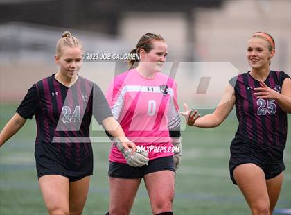 Thumbnail 3 in Round Rock vs Taft (UIL 6A Region 4 Semifinals) photogallery.