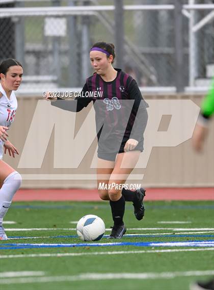 Thumbnail 3 in Round Rock vs Taft (UIL 6A Region 4 Semifinals) photogallery.