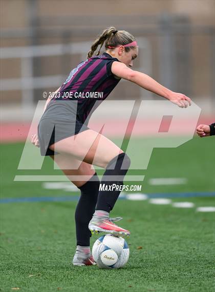 Thumbnail 1 in Round Rock vs Taft (UIL 6A Region 4 Semifinals) photogallery.