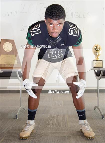Thumbnail 2 in DeSoto (Preseason Early Contenders Photo Shoot)  photogallery.