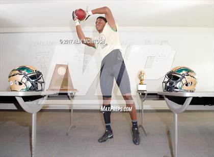 Thumbnail 1 in DeSoto (Preseason Early Contenders Photo Shoot)  photogallery.