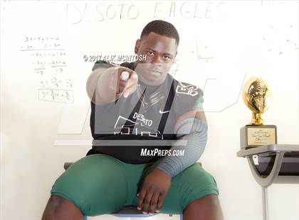 Thumbnail 3 in DeSoto (Preseason Early Contenders Photo Shoot)  photogallery.