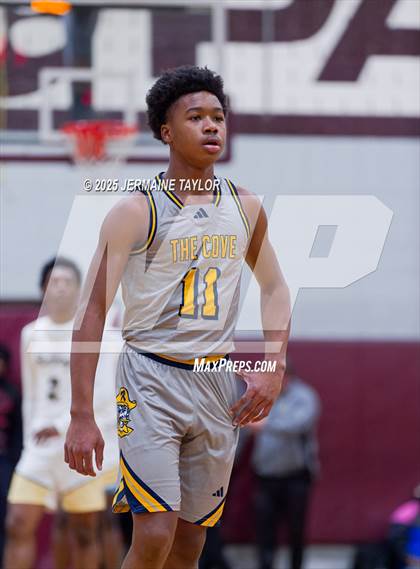 Thumbnail 3 in Butler vs. Keenan photogallery.