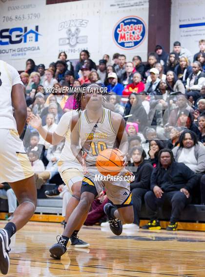 Thumbnail 1 in Butler vs. Keenan photogallery.