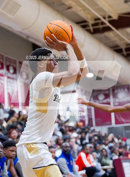 Thumbnail 1 in Butler vs. Keenan photogallery.