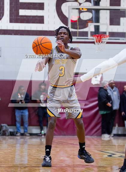 Thumbnail 3 in Butler vs. Keenan photogallery.