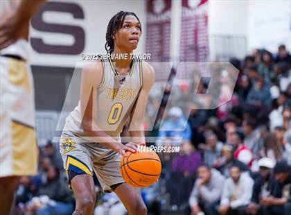Thumbnail 3 in Butler vs. Keenan photogallery.