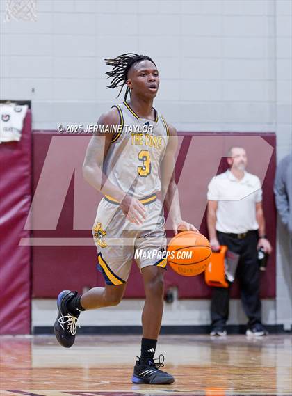 Thumbnail 3 in Butler vs. Keenan photogallery.