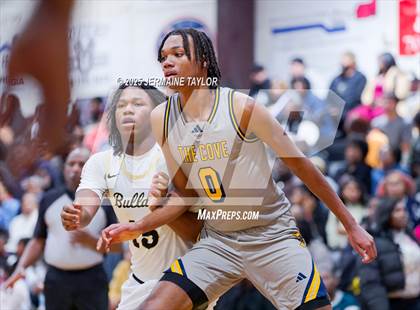 Thumbnail 2 in Butler vs. Keenan photogallery.