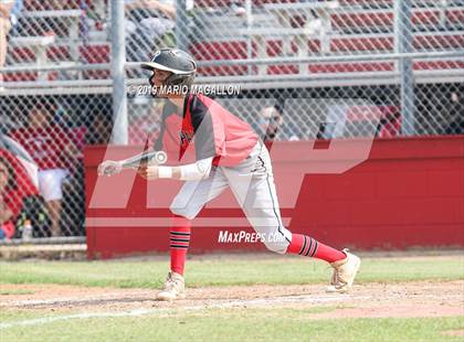 Thumbnail 1 in Palmview vs Sharyland (UIL 5A Regional Quarterfinal) photogallery.