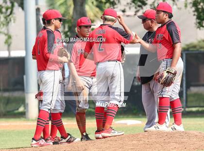 Thumbnail 2 in Palmview vs Sharyland (UIL 5A Regional Quarterfinal) photogallery.