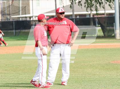 Thumbnail 1 in Palmview vs Sharyland (UIL 5A Regional Quarterfinal) photogallery.