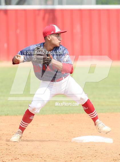 Thumbnail 1 in Palmview vs Sharyland (UIL 5A Regional Quarterfinal) photogallery.