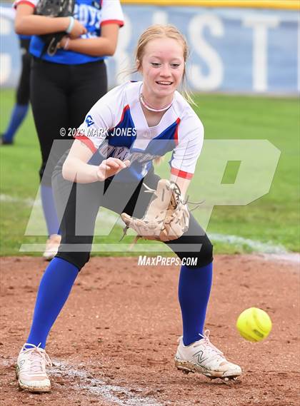 Thumbnail 2 in Camp Verde @ Northwest Christian photogallery.