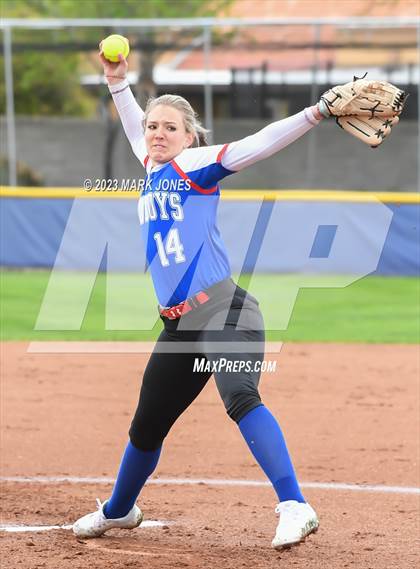 Thumbnail 3 in Camp Verde @ Northwest Christian photogallery.