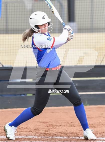 Thumbnail 3 in Camp Verde @ Northwest Christian photogallery.