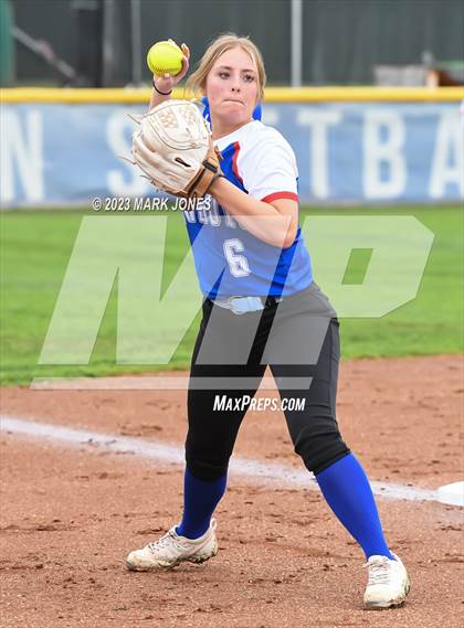 Thumbnail 2 in Camp Verde @ Northwest Christian photogallery.
