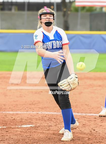 Thumbnail 1 in Camp Verde @ Northwest Christian photogallery.