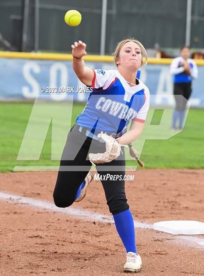 Thumbnail 3 in Camp Verde @ Northwest Christian photogallery.