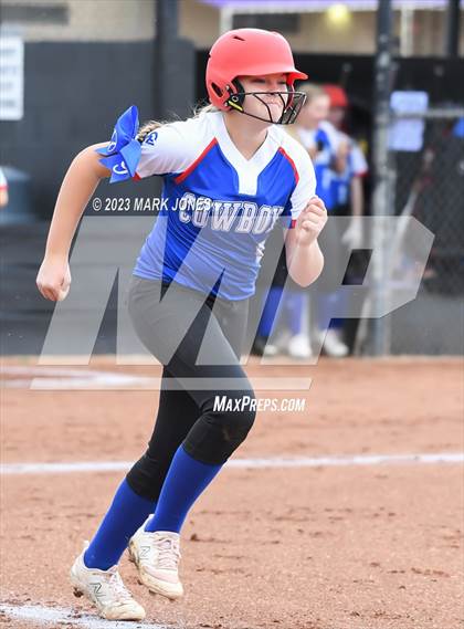 Thumbnail 2 in Camp Verde @ Northwest Christian photogallery.