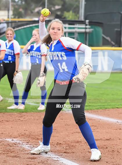 Thumbnail 3 in Camp Verde @ Northwest Christian photogallery.