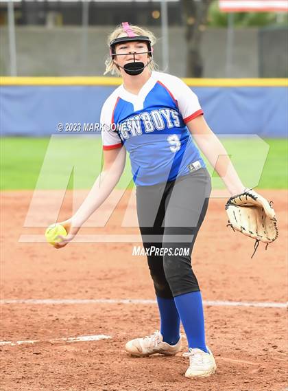 Thumbnail 3 in Camp Verde @ Northwest Christian photogallery.