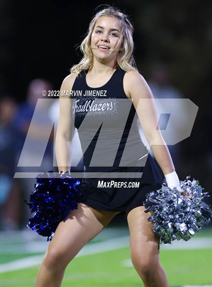 Thumbnail 2 in Sierra Canyon vs Bishop Amat photogallery.