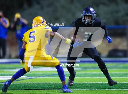 Thumbnail 2 in Sierra Canyon vs Bishop Amat photogallery.