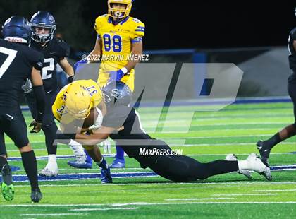 Thumbnail 2 in Sierra Canyon vs Bishop Amat photogallery.